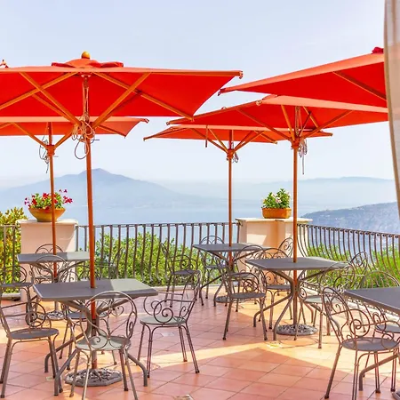 Hotell Grand Hermitage 4*