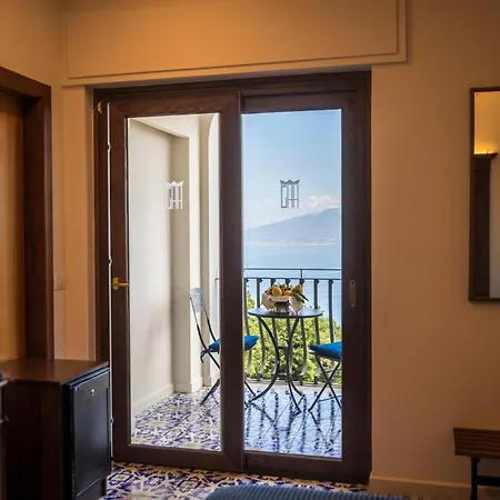 Grand Hermitage Hotell 4*