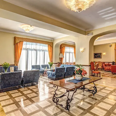 Grand Hermitage Hotel SantʼAgata sui Due Golfi