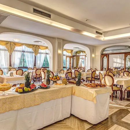 Grand Hermitage Ξενοδοχείο