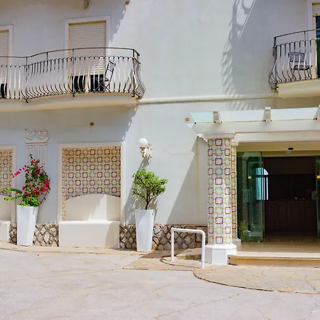 Grand Hermitage 4* SantʼAgata sui Due Golfi