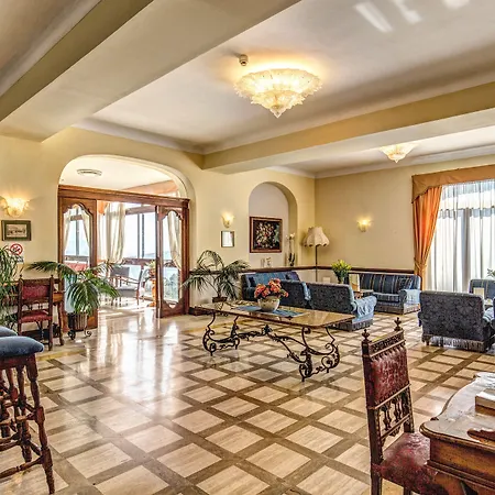 Grand Hermitage 4*